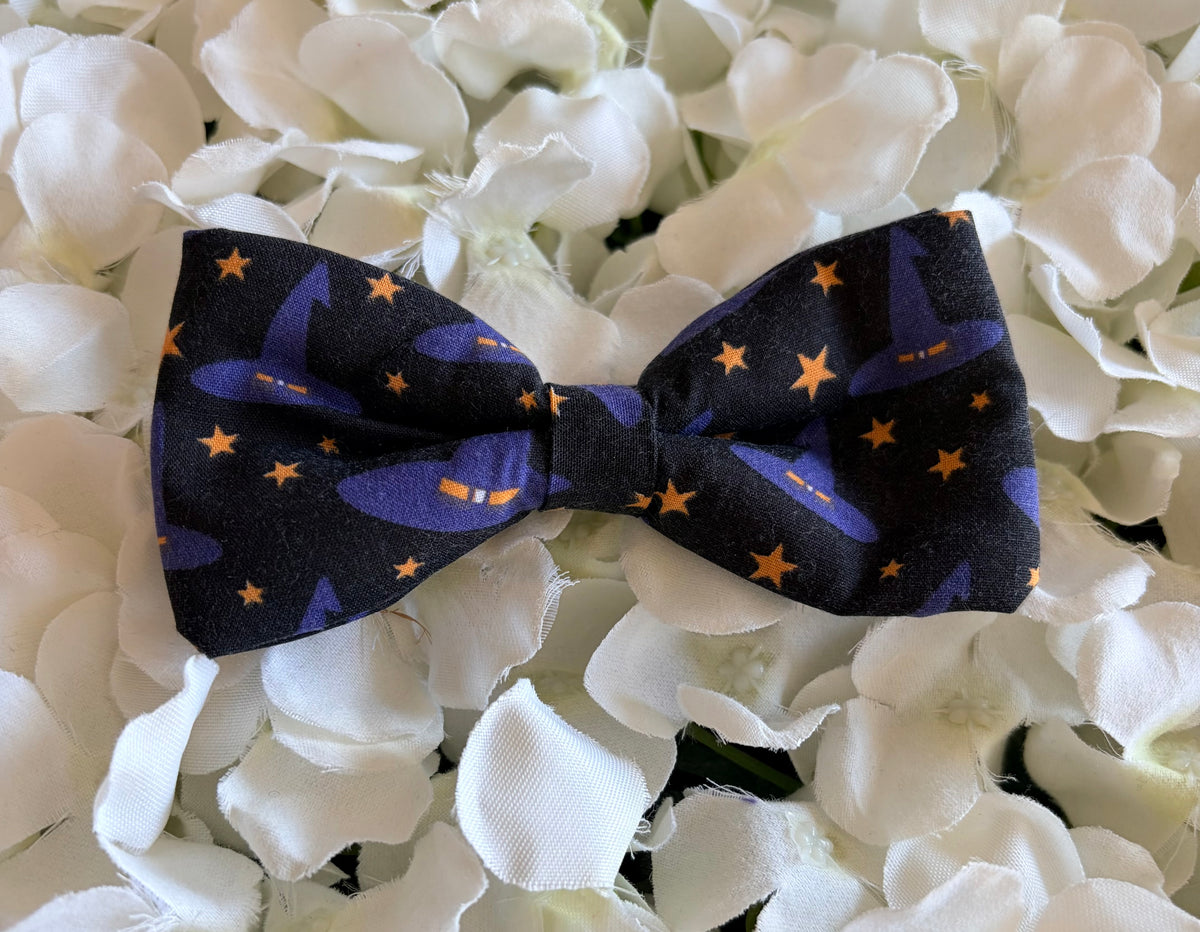 Purple Witches Hats Bow - Medium
