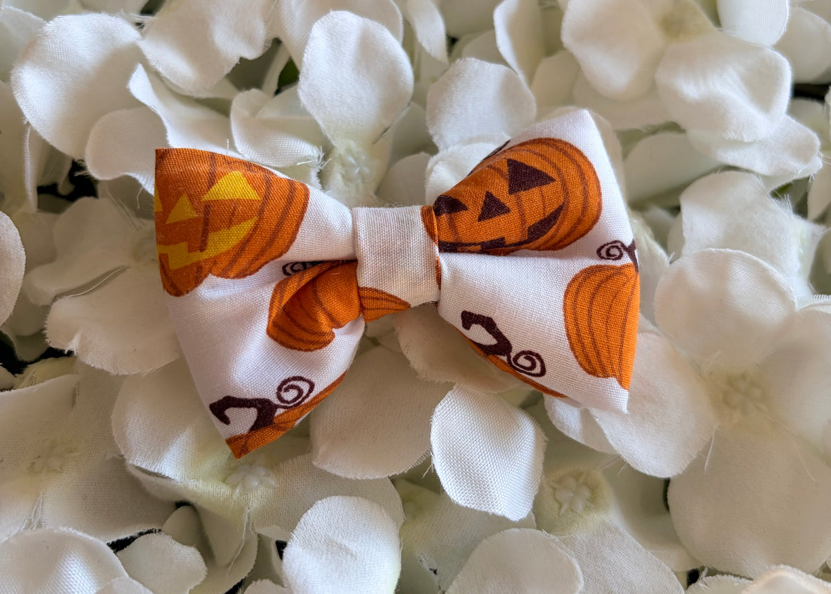 Jack-O-Lantern Pumpkin Bow - Small