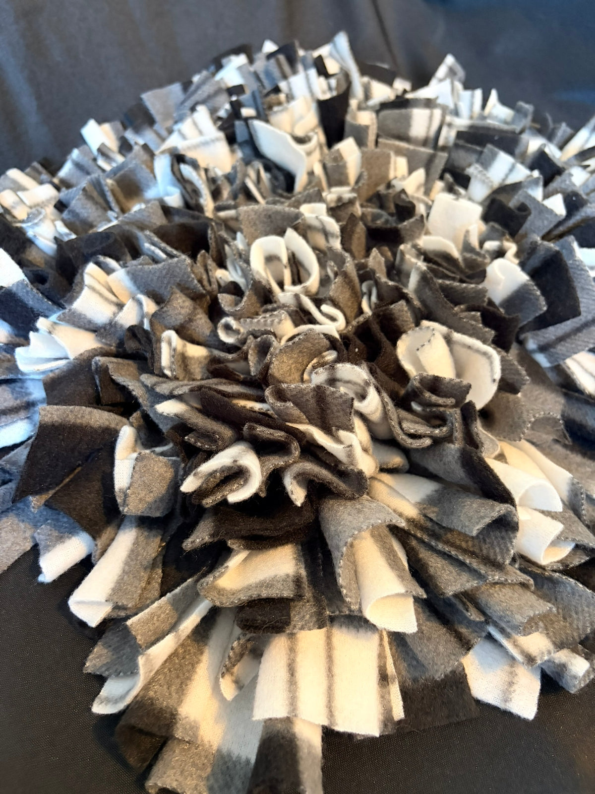 Black Tartan Snuffle Mat - Large