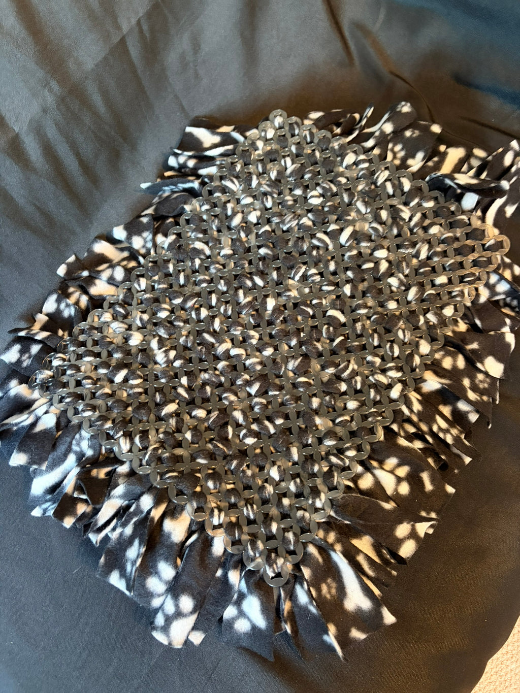 Black Paw Print Snuffle Mat - Large