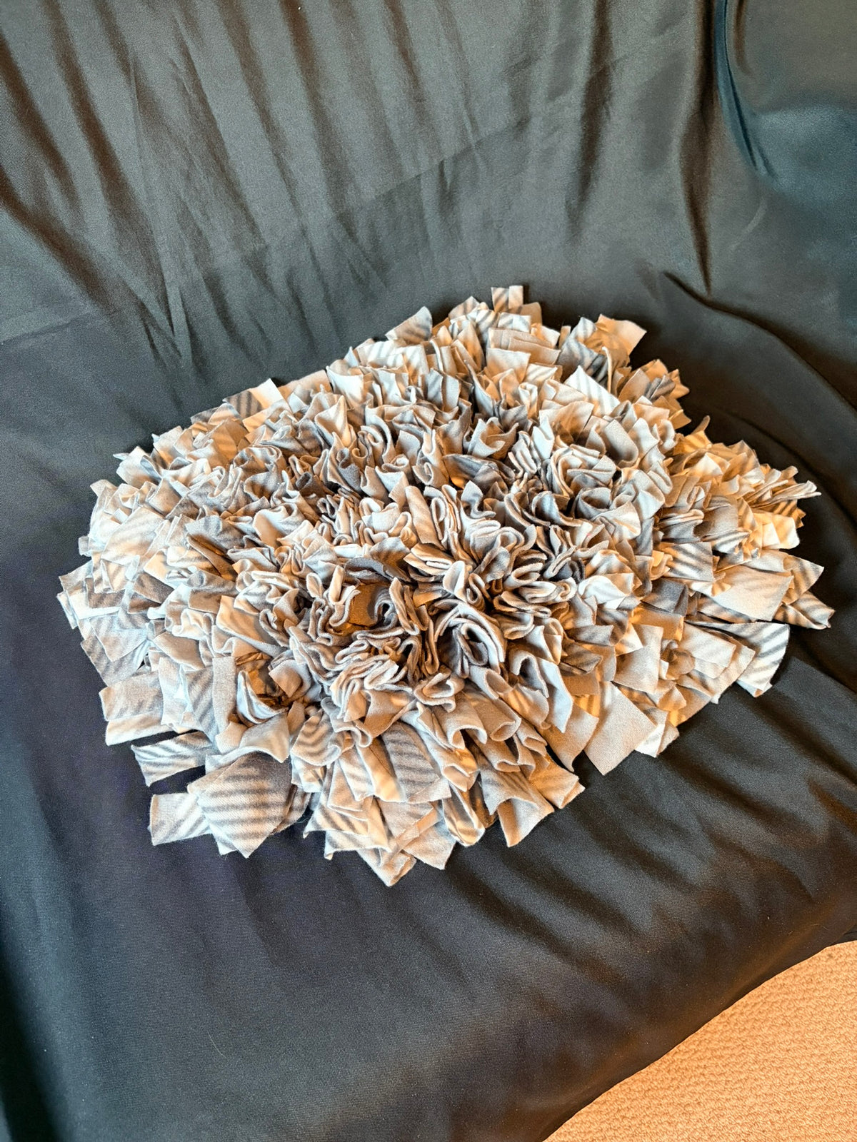 Light Grey Tartan Snuffle Mat - Large