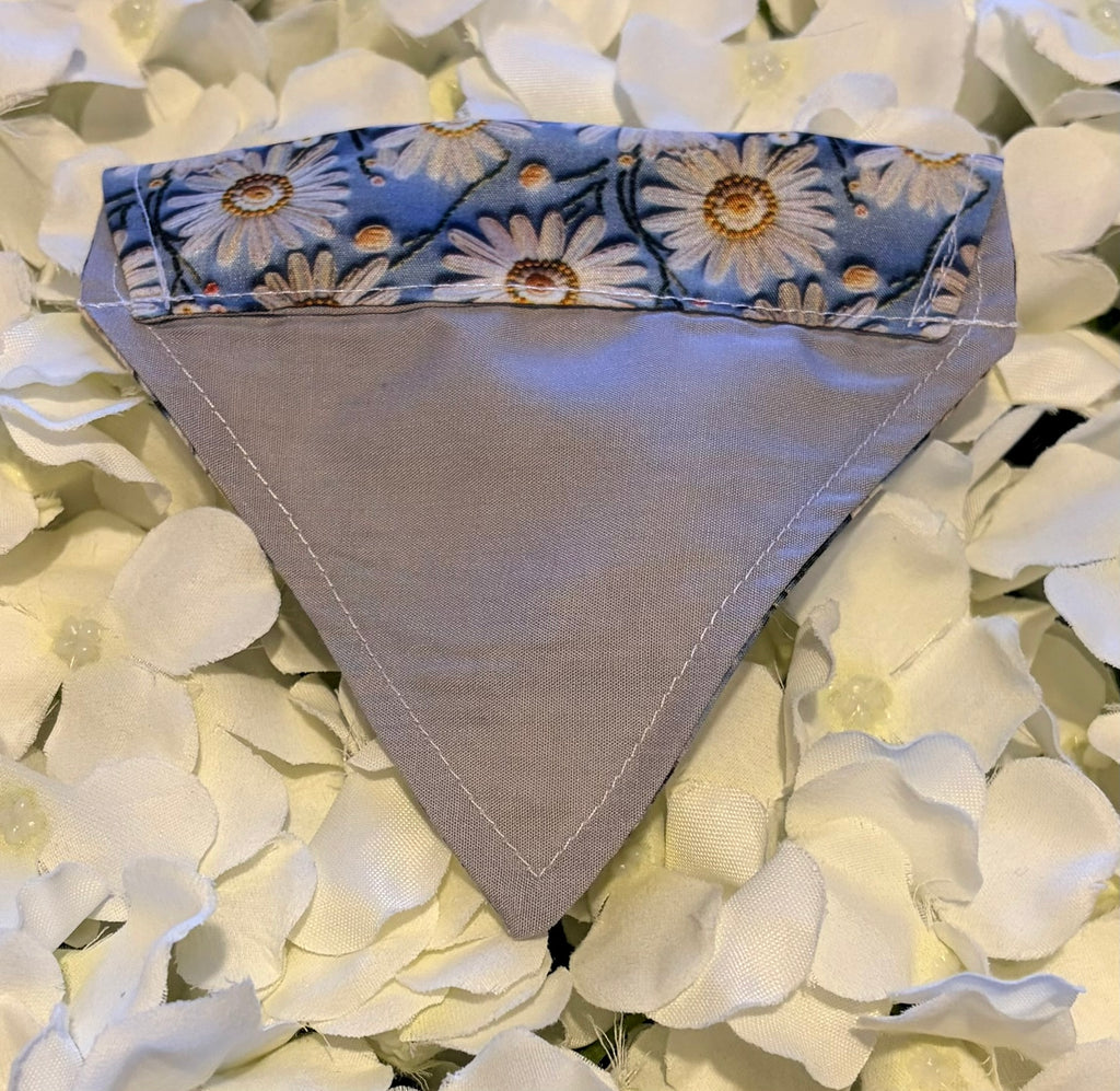 Blue Daisy Bandana - Extra Small