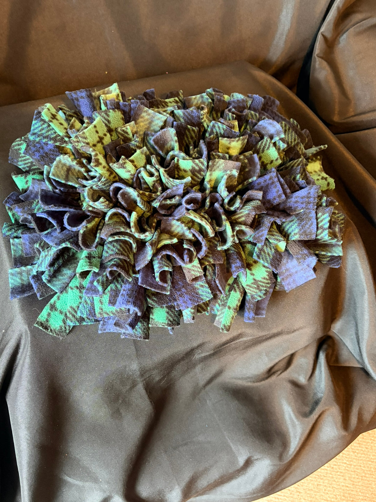 Green Tartan Snuffle Mat - Medium